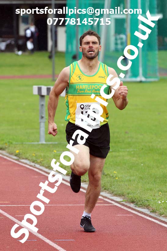 800 metres 72, NECAA Open Meeting, Morpeth, Sunday, March 23rd. David T. Hewitson/Sports for All Pics